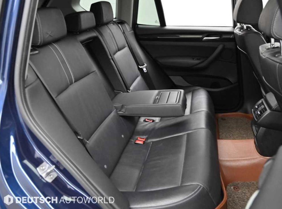 BMW X3 xDrive 20d xLine 사진 12