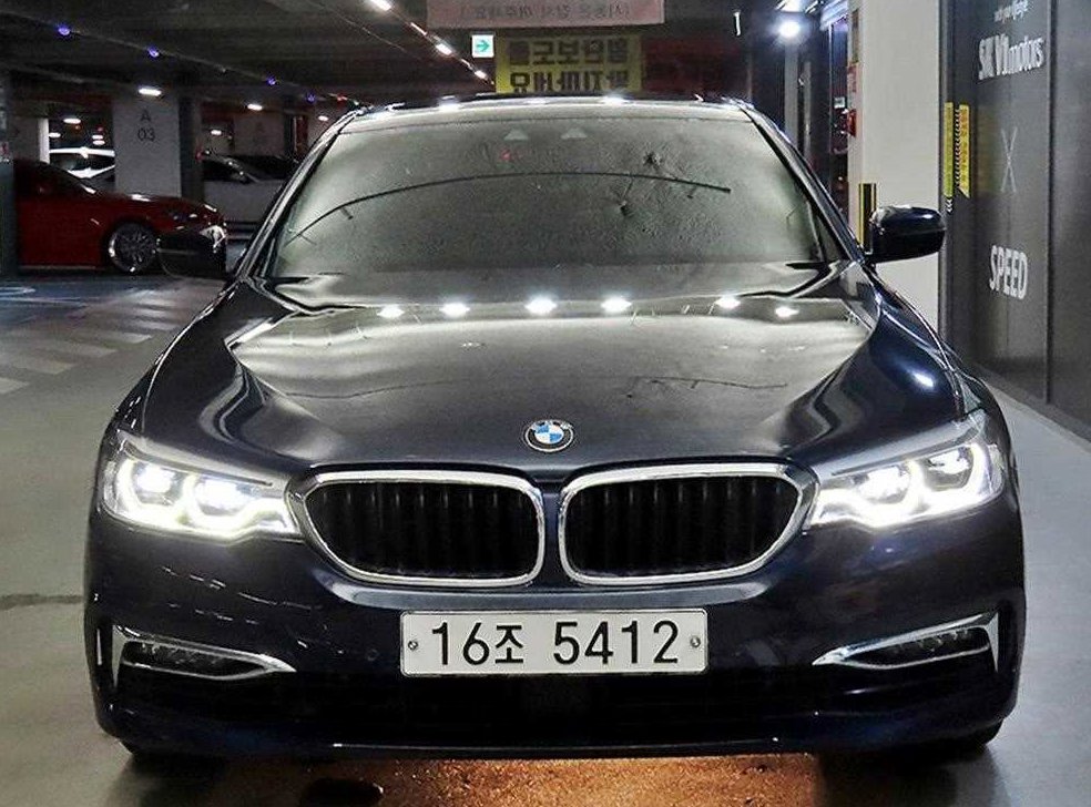 BMW 5시리즈 530i xDrive 럭셔리 플러스 사진 2