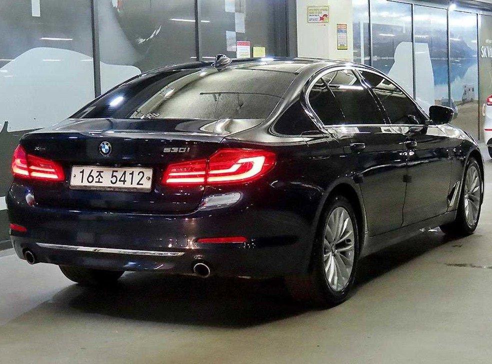 BMW 5시리즈 530i xDrive 럭셔리 플러스 사진 4