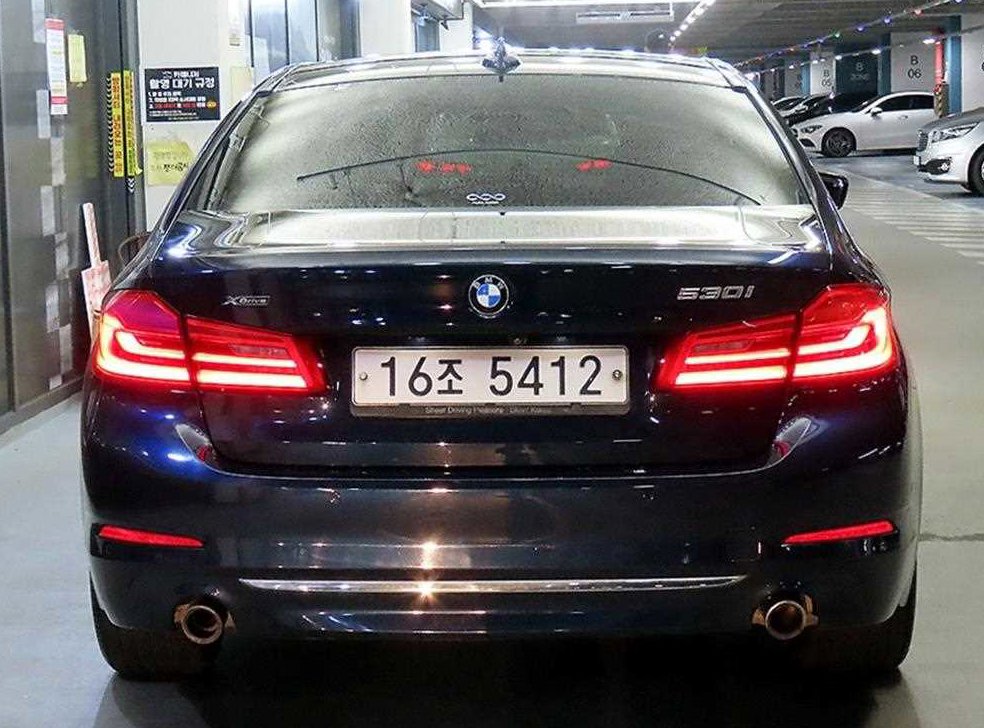 BMW 5시리즈 530i xDrive 럭셔리 플러스 사진 5