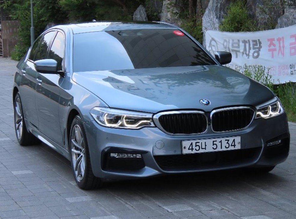 BMW 5시리즈 530i xDrive M 스포츠 플러스 사진 2