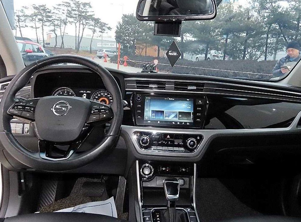 KG모빌리티(쌍용)  코란도 2WD 가솔린 1.5 C5 플러스 사진 7