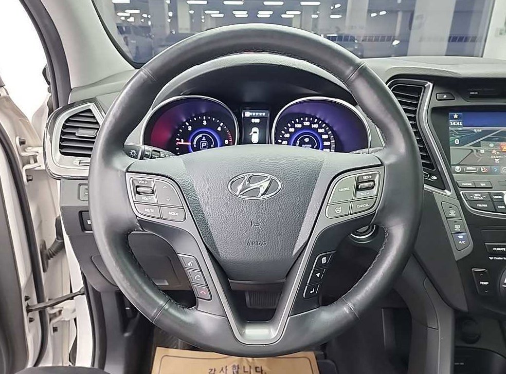 현대 싼타페 디젤 2WD 2.0 익스클루시브 사진 9