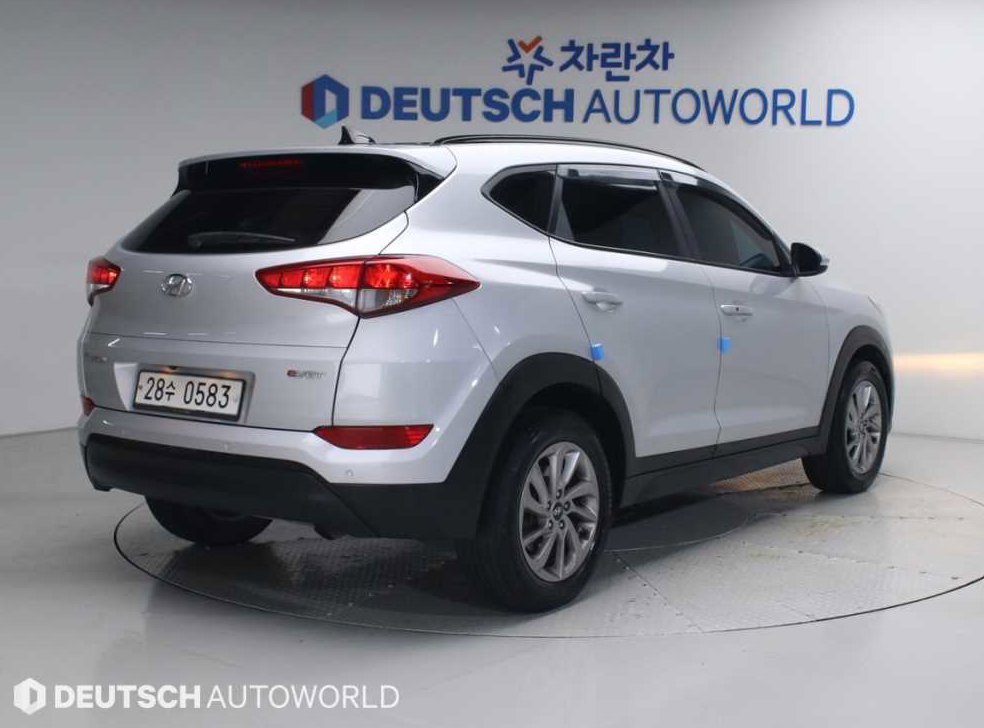 현대 투싼 디젤 1.7 2WD 사진 2