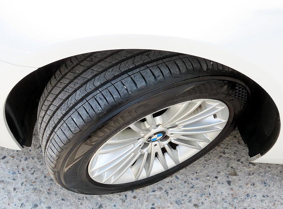 BMW 5시리즈 520d xDrive 사진 20