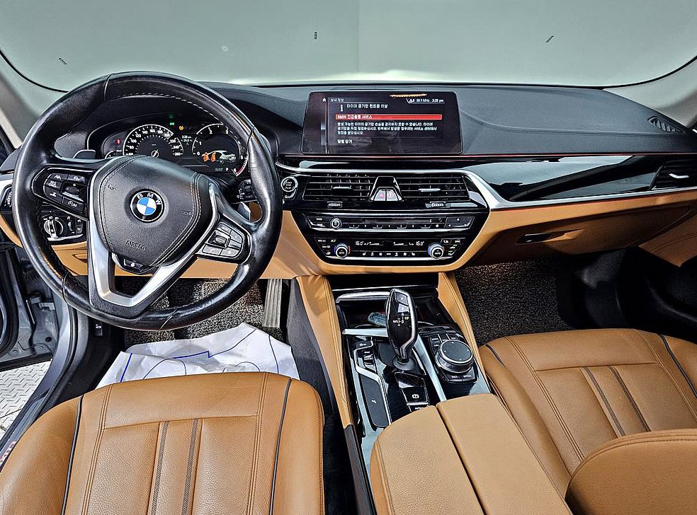 BMW 5시리즈 520d 럭셔리 스페셜 에디션 사진 5