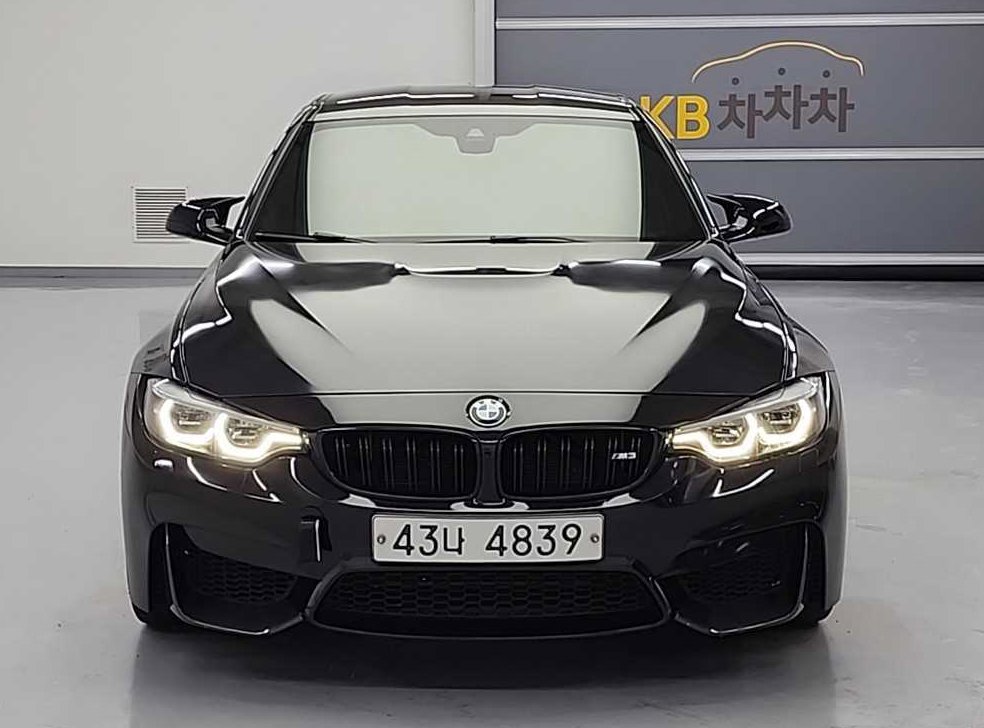 BMW 3시리즈 M3 세단 컴패티션