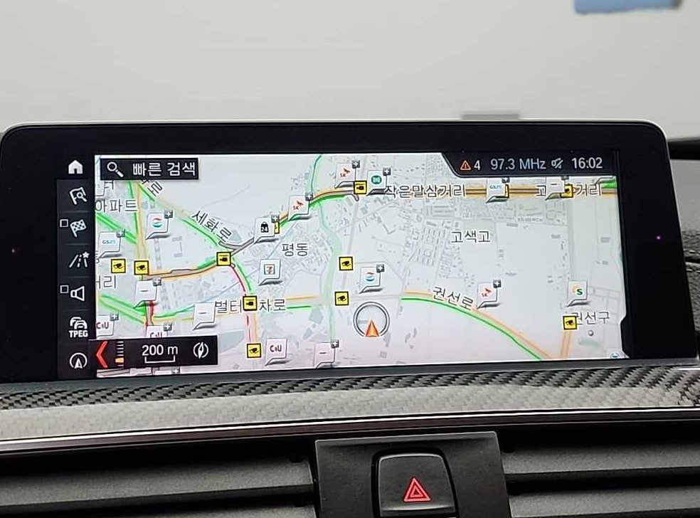 BMW 3시리즈 M3 세단 컴패티션 사진 14