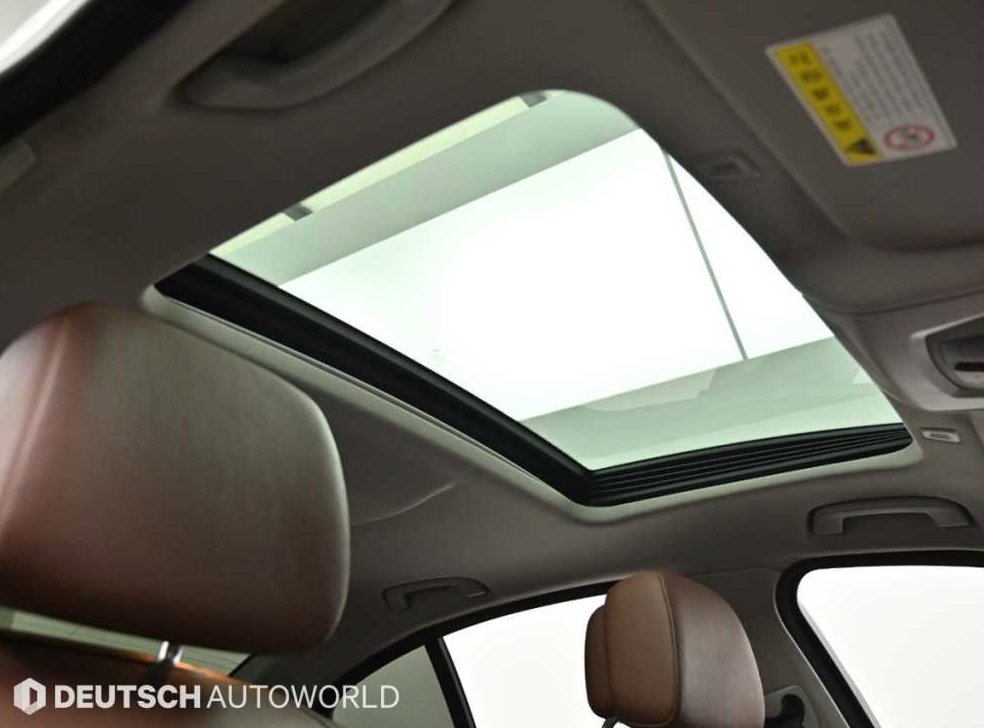 BMW 5시리즈 520d 사진 18