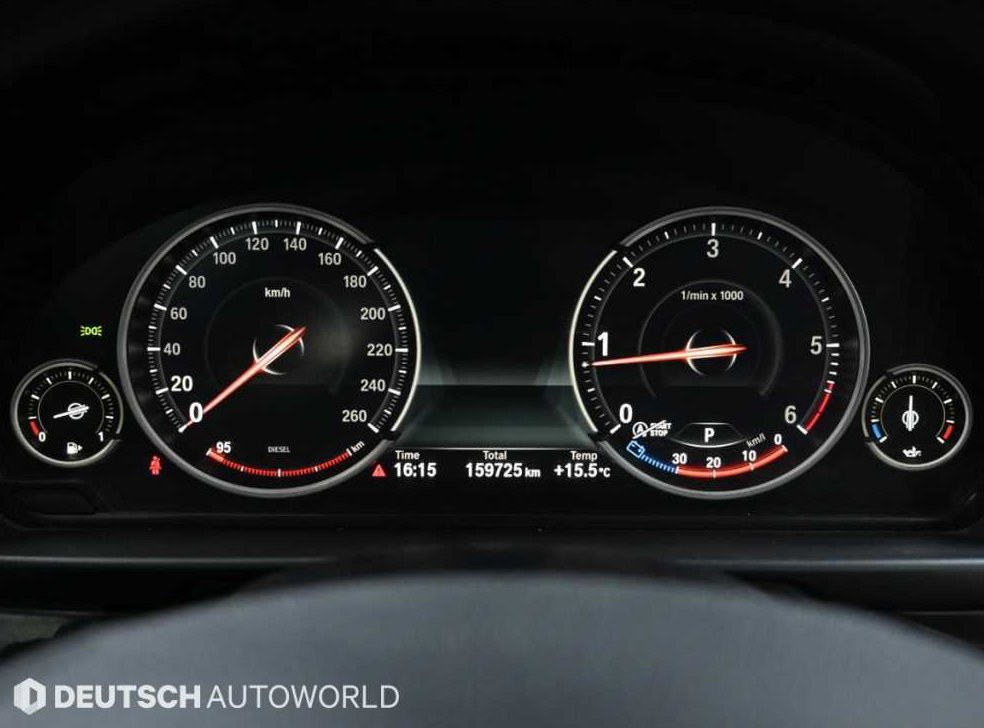BMW 5시리즈 520d 사진 8
