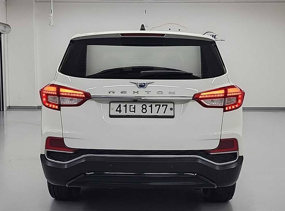 KG모빌리티(쌍용)  렉스턴 디젤 2.2 4WD 사진 3