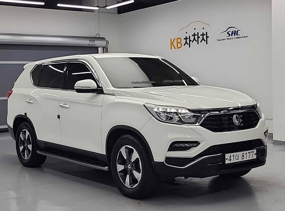 KG모빌리티(쌍용)  렉스턴 디젤 2.2 4WD 사진 4