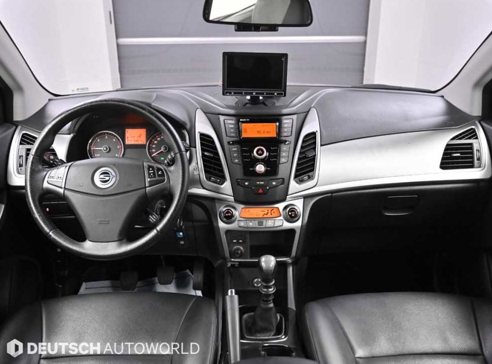 KG모빌리티(쌍용)  코란도 2WD 2.0 CVS 사진 7