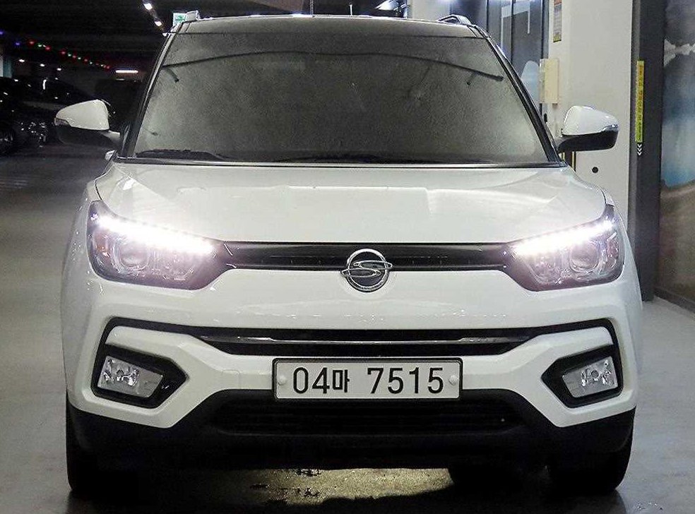 KG모빌리티(쌍용)  티볼리 2WD 가솔린 VX 사진 2