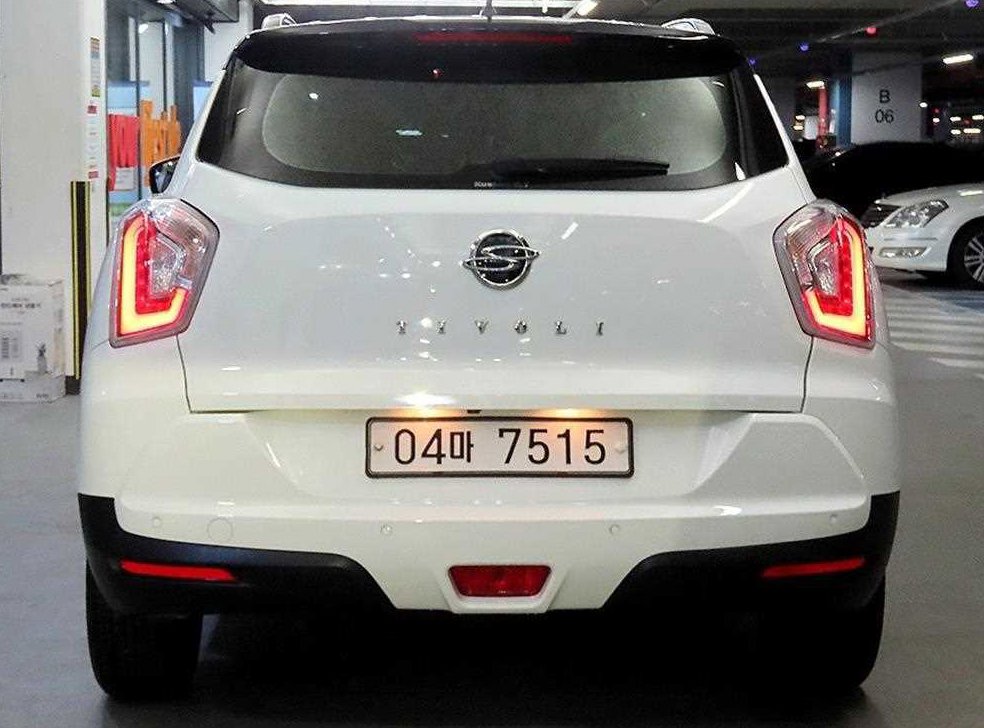 KG모빌리티(쌍용)  티볼리 2WD 가솔린 VX 사진 5