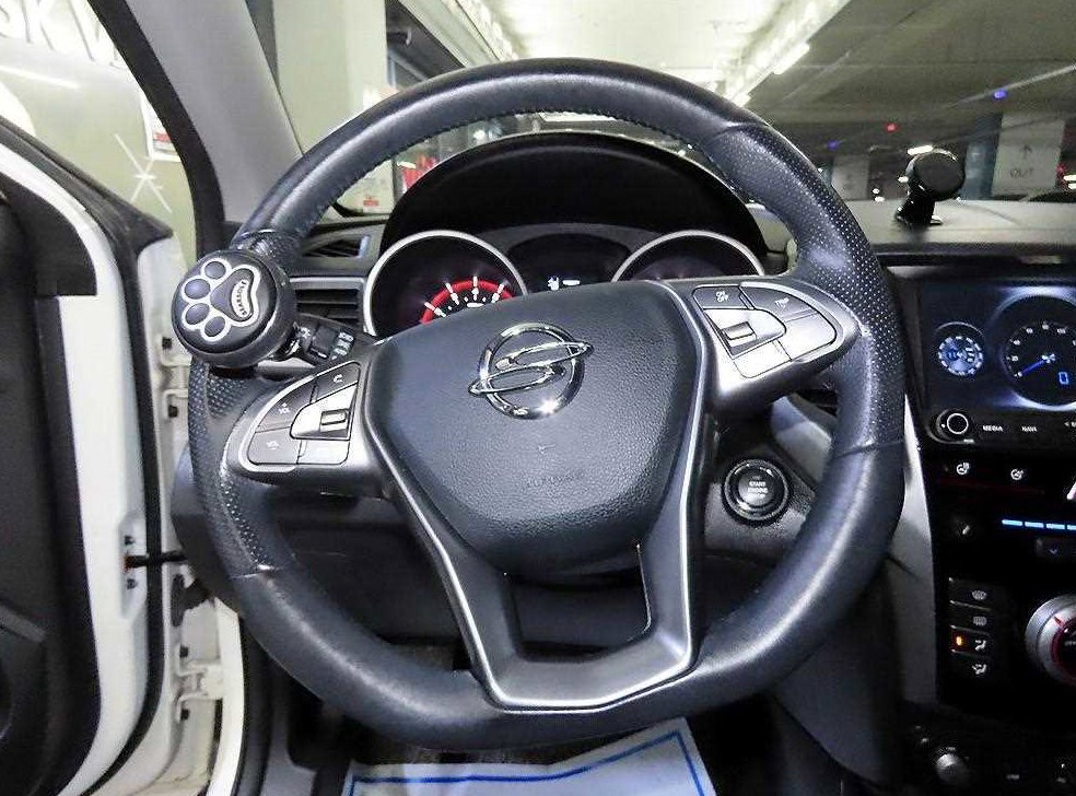 KG모빌리티(쌍용)  티볼리 2WD 가솔린 VX 사진 8