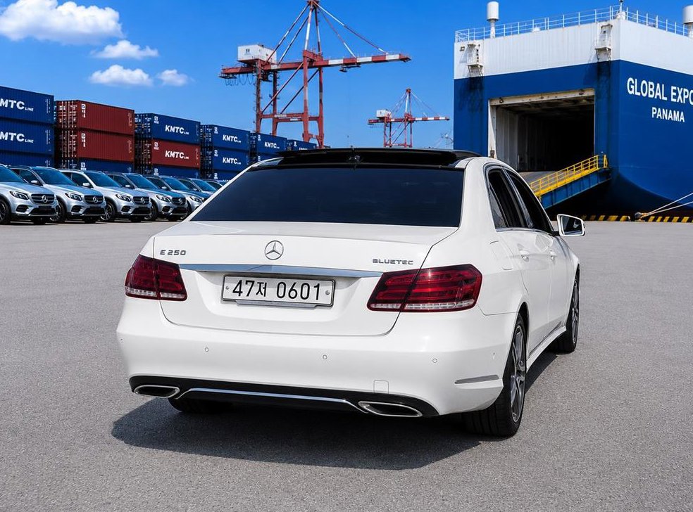 벤츠 E 클래스 E250 블루텍 4MATIC 아방가르드 사진 4