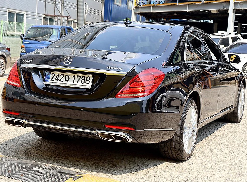 벤츠 S 클래스 S 350 d 4MATIC 사진 4