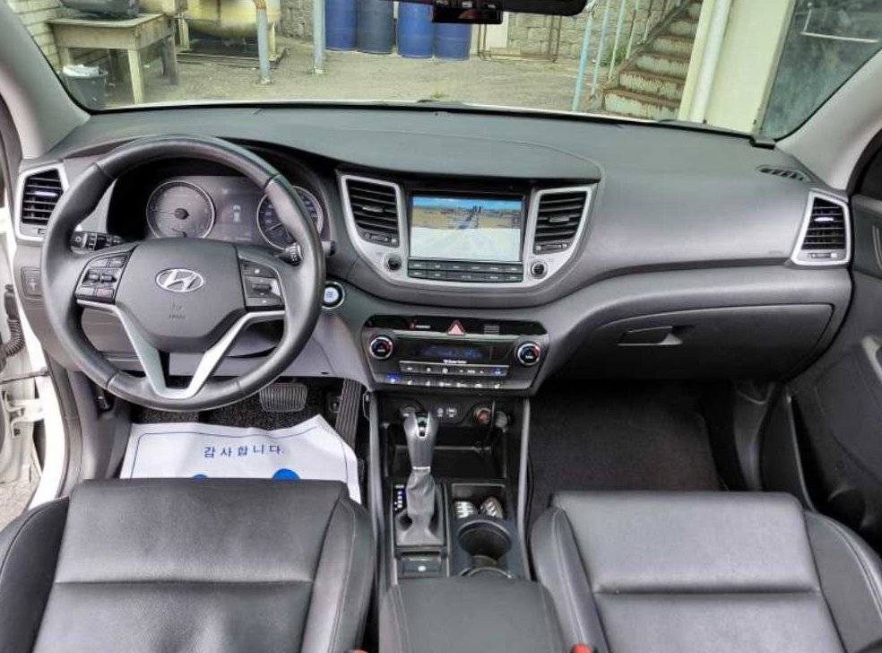 현대 투싼 디젤 1.7 2WD 사진 16