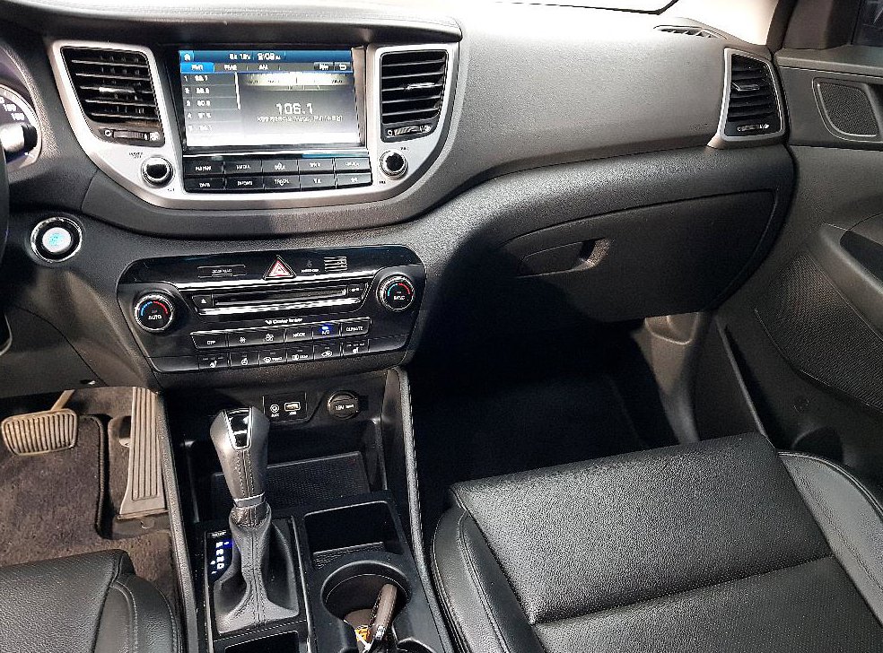 현대 투싼 디젤 1.7 2WD 사진 10