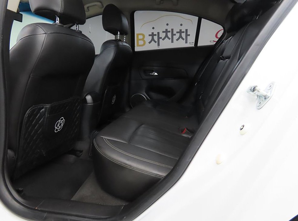 쉐보레 크루즈 1.8 LT 디럭스팩 사진 6
