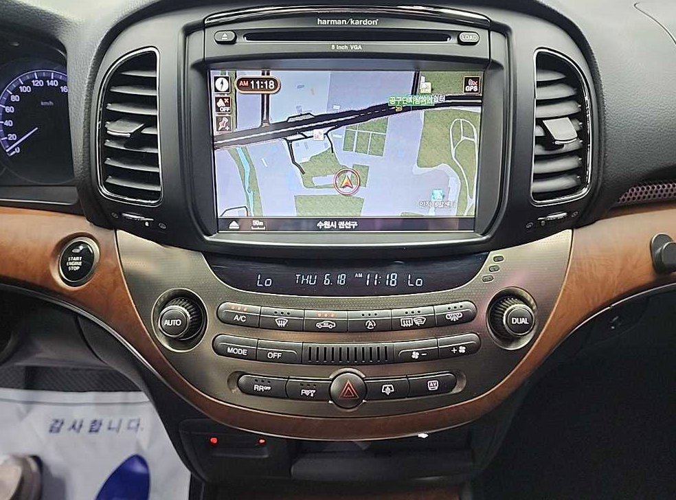 KG모빌리티(쌍용)  체어맨 가솔린 4WD CW700 4TRONIC 사진 10