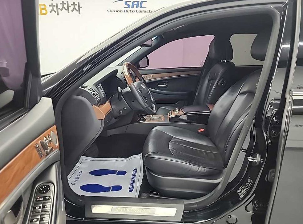 KG모빌리티(쌍용)  체어맨 가솔린 4WD CW700 4TRONIC 사진 11