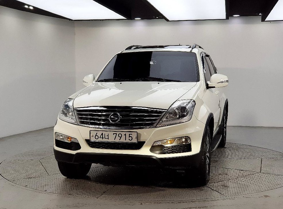 KG모빌리티(쌍용)  렉스턴 2.0  4WD RX7 사진 2