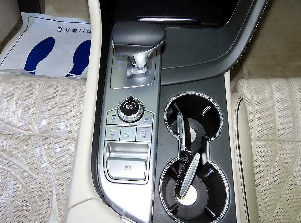 제네시스 G70 2.0T AWD 사진 12