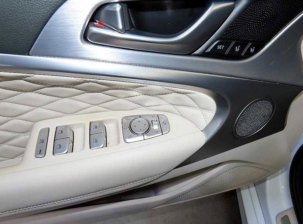 제네시스 G70 2.0T AWD 사진 13