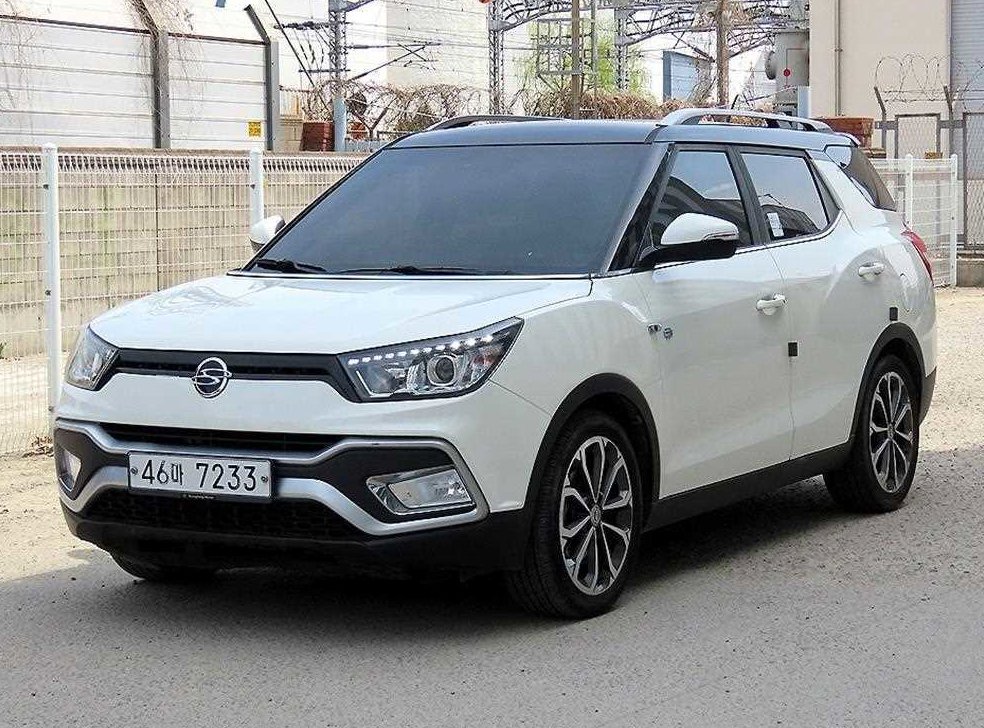 KG모빌리티(쌍용)  티볼리 2WD 디젤 1.6 IX 사진 2