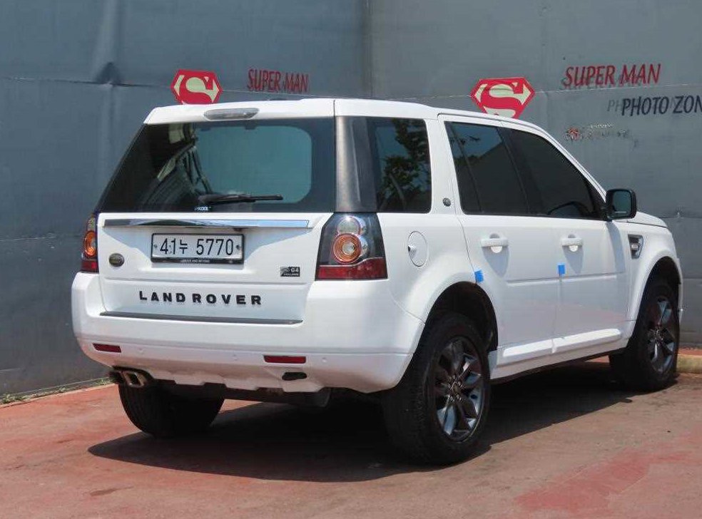 랜드로버 프리랜더 2.2 SD4 HSE 사진 3