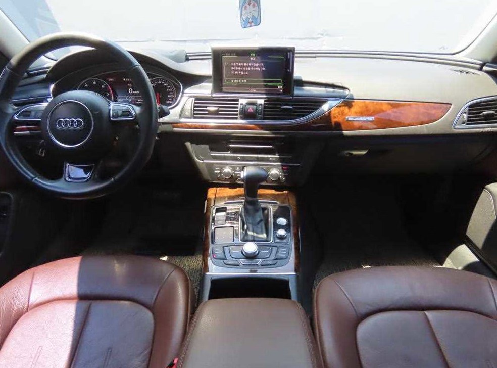 아우디 A6 2.0 TFSI 콰트로 사진 7