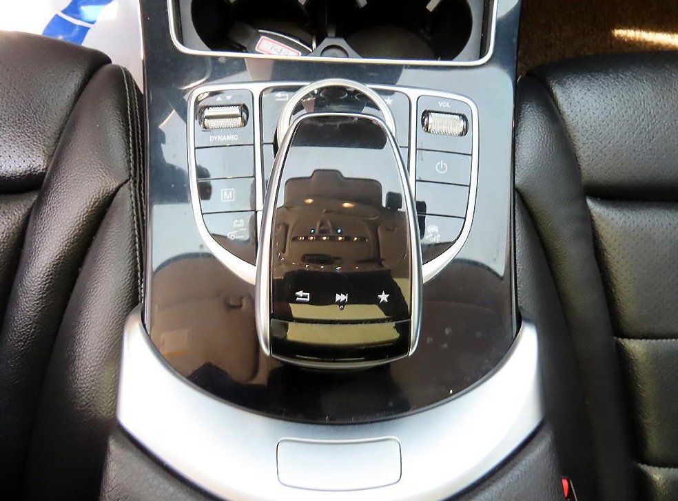 벤츠 GLC 클래스 GLC 350 e 4MATIC 사진 12