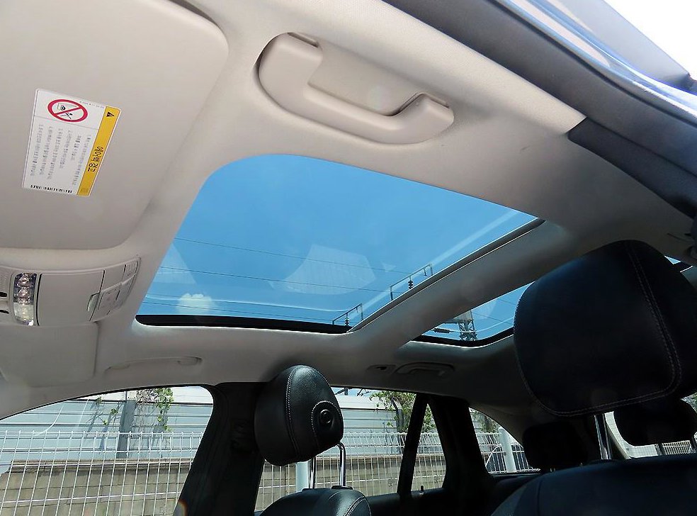 벤츠 GLC 클래스 GLC 350 e 4MATIC 사진 15
