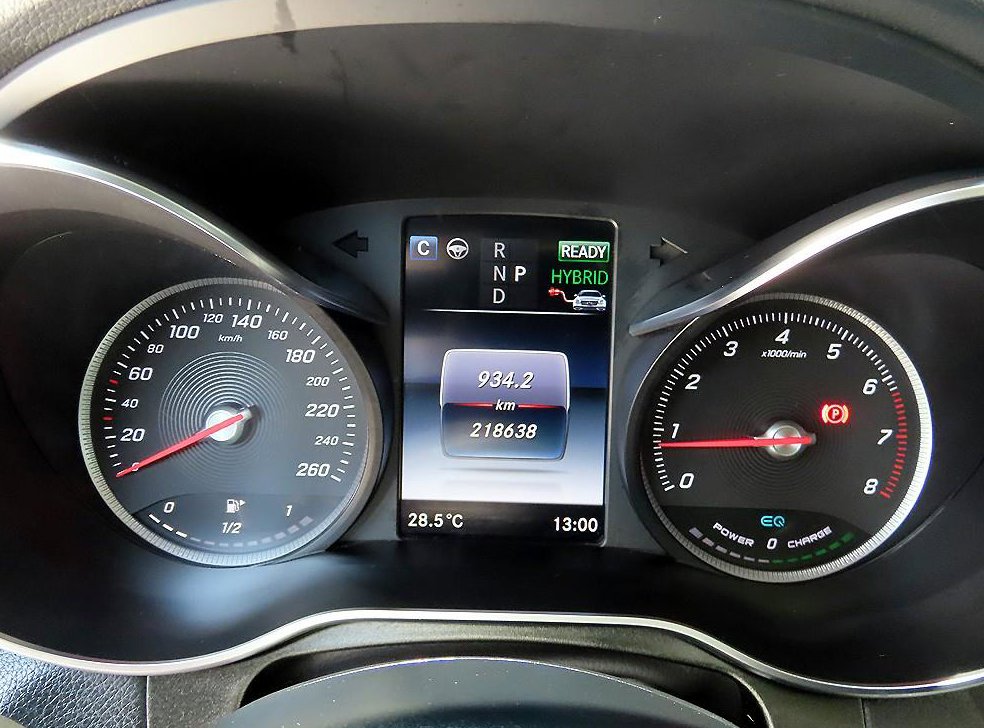 벤츠 GLC 클래스 GLC 350 e 4MATIC 사진 9