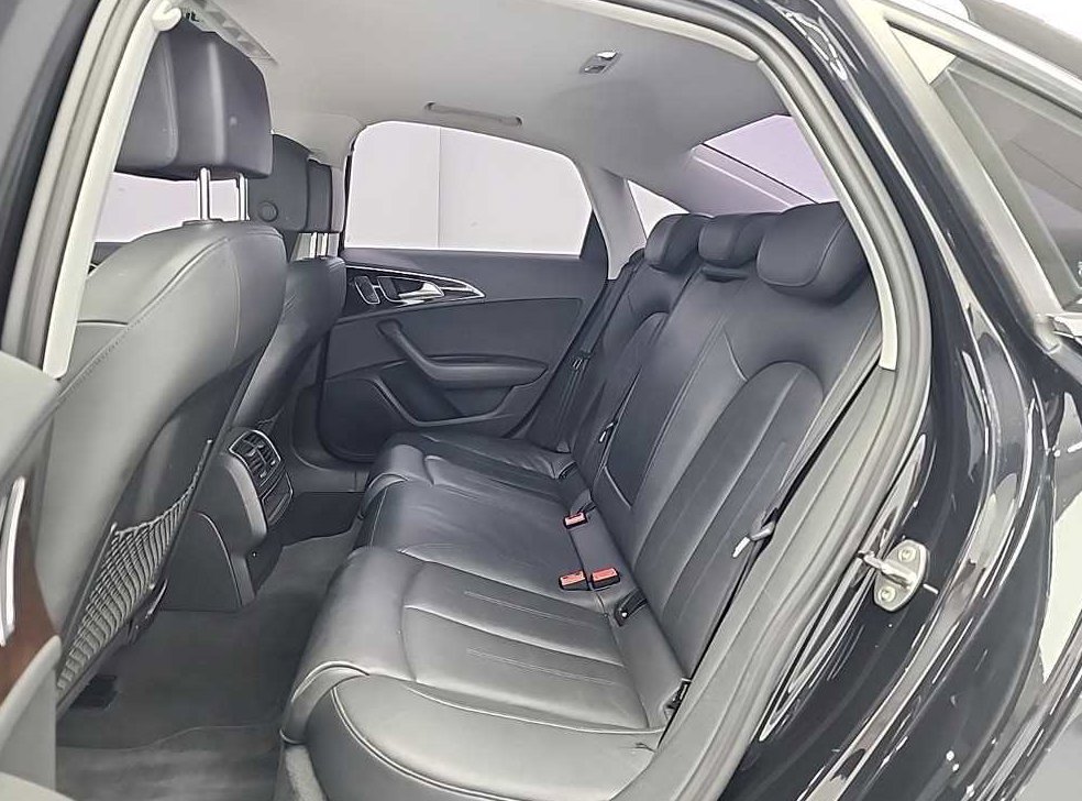 아우디 A6 3.0 TFSI 콰트로 사진 12