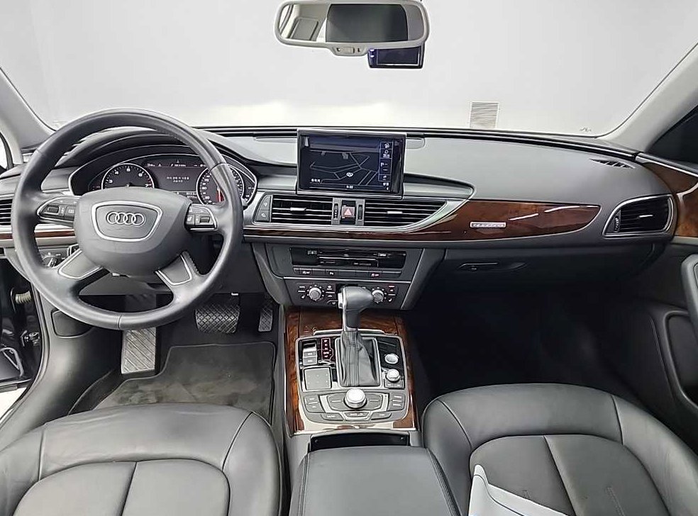 아우디 A6 3.0 TFSI 콰트로 사진 7