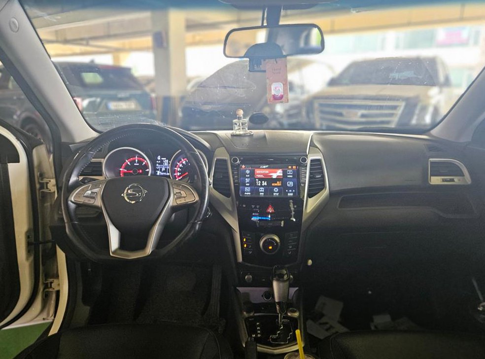 KG모빌리티(쌍용)  티볼리 디젤 2WD 1.6 VX 사진 7