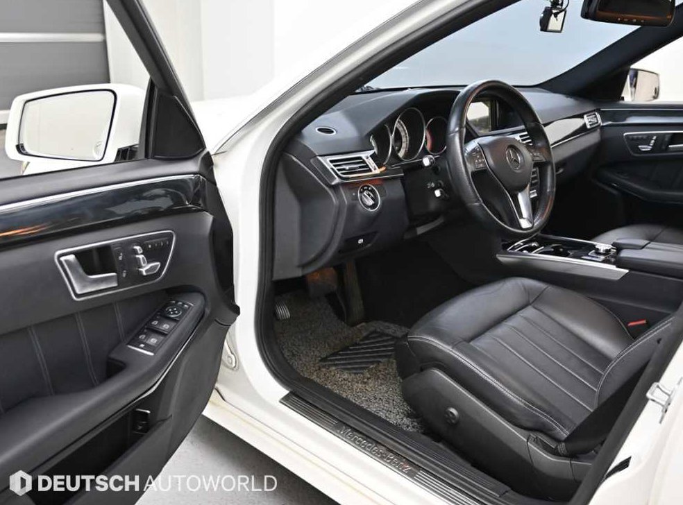 벤츠 E 클래스 E220 CDI 아방가르드 사진 11