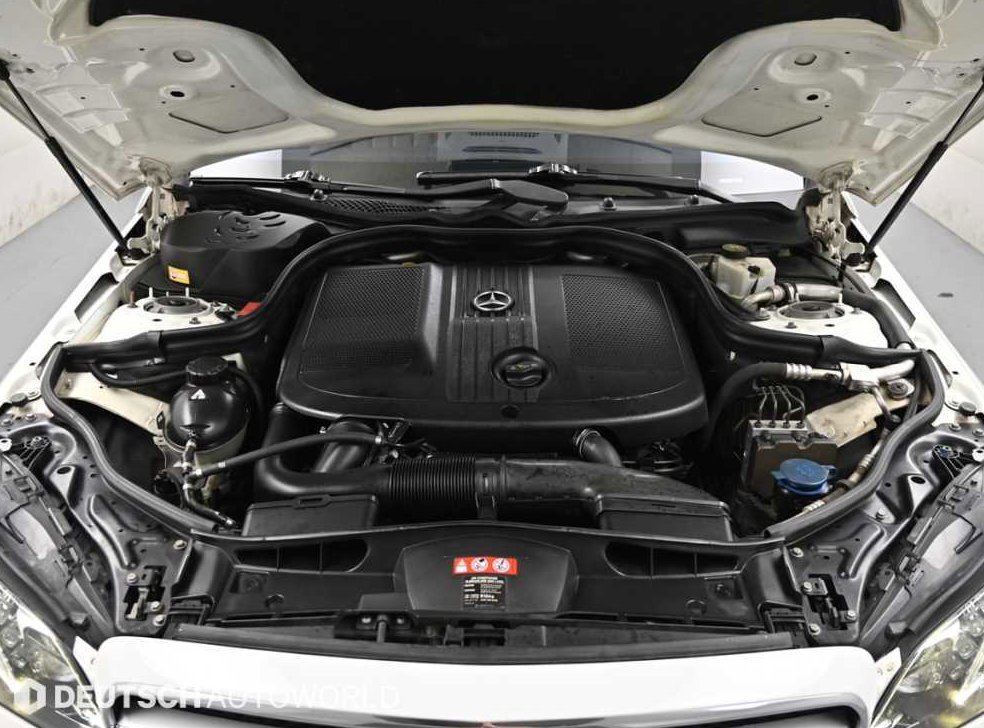 벤츠 E 클래스 E220 CDI 아방가르드 사진 6