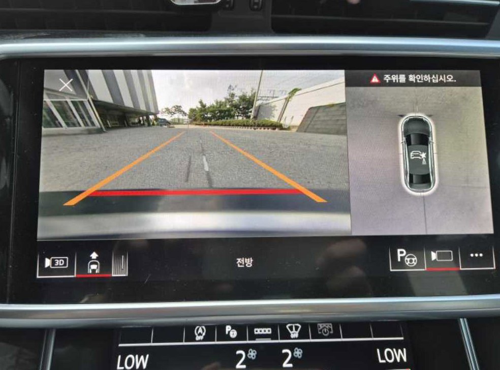 아우디 A6 45 TFSI 프리미엄 사진 12