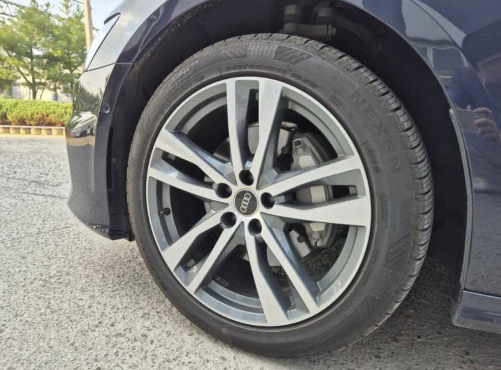아우디 A6 45 TFSI 프리미엄 사진 19