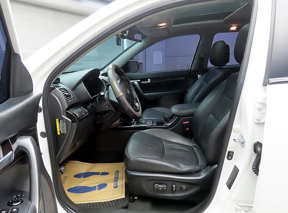 기아 쏘렌토 2WD 2.0 TLX 사진 5