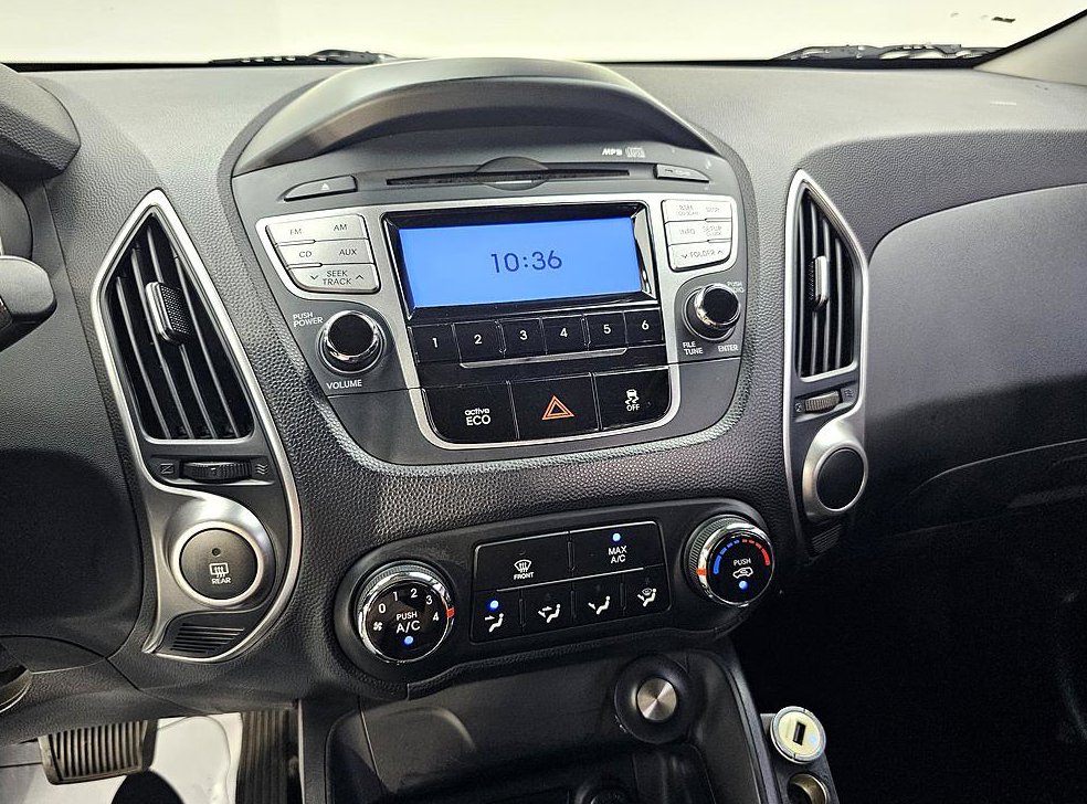 현대 투싼 2WD VGT X20 사진 14