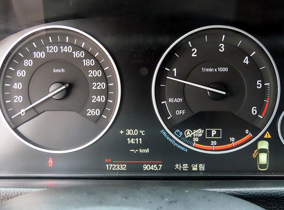 BMW 그란투리스모 GT 320D xDrive 사진 9