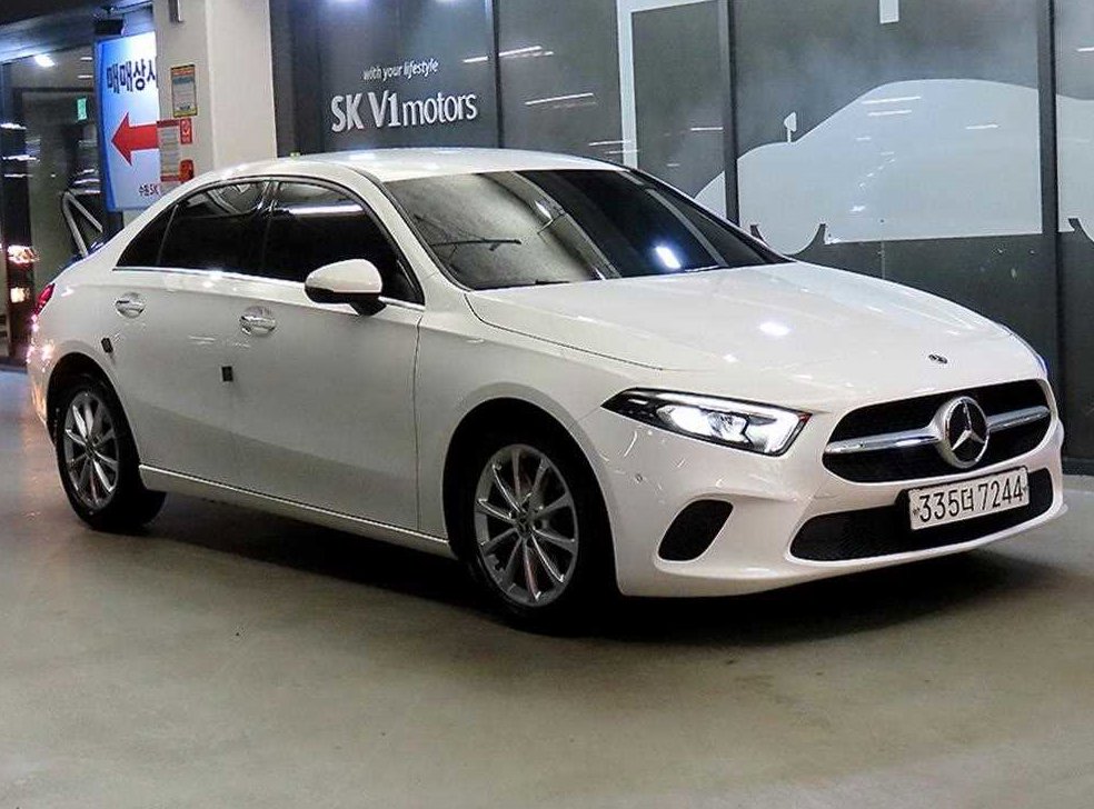 벤츠 A 클래스 A220 세단