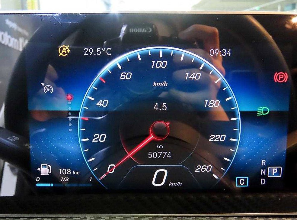 벤츠 A 클래스 A220 세단 사진 9