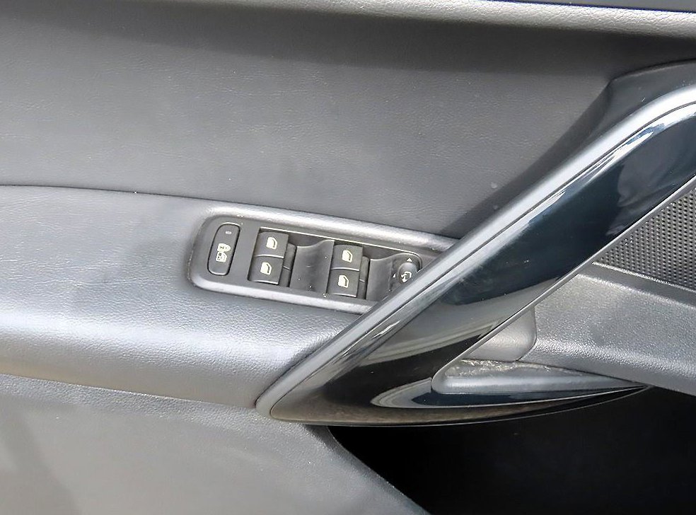 푸조 508 1.6 E-HDI 럭스 사진 11