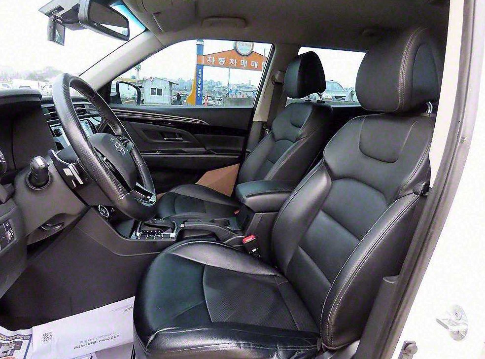 KG모빌리티(쌍용)  코란도 2WD 가솔린 1.5 C5 사진 5